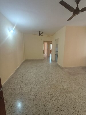 Room in 2 BHK Apartment at Bhatnagar Manor, Kondhwa – for Rent