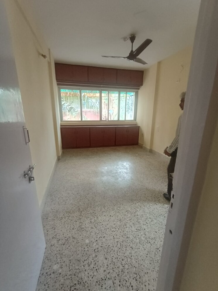 Room, bhatnagar-manor 2 Bedroom 1150 Sq.Ft. Apartment In Kondhwa Pune 9307983