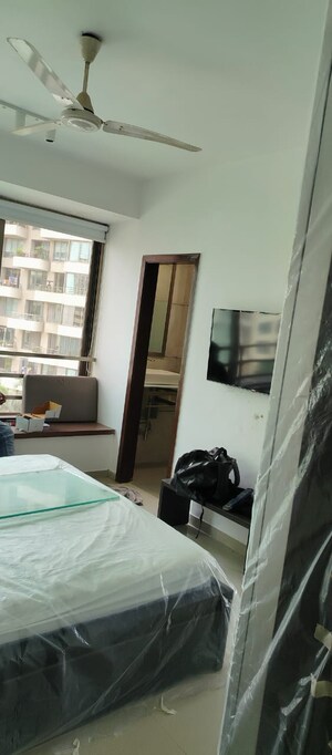 Team Area in 2 BHK Apartment at Transcon Triumph Tower, Andheri West – for Rent