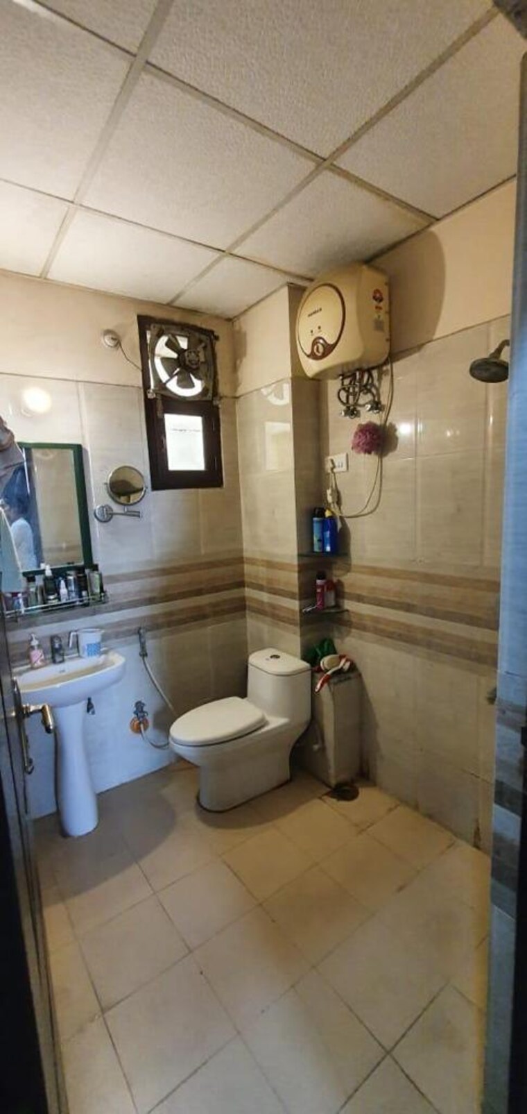 Bathroom, gomti nagar 2 Bedroom 1450 Sq.Ft. Independent House In Gomti Nagar Lucknow 9308000