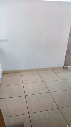 Room in 3 BHK Apartment at Pethkar Samrajya, Kothrud – for Sale