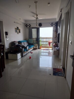 2 BHK Apartment For Sale in Amanora Gold Towers, Hadapsar