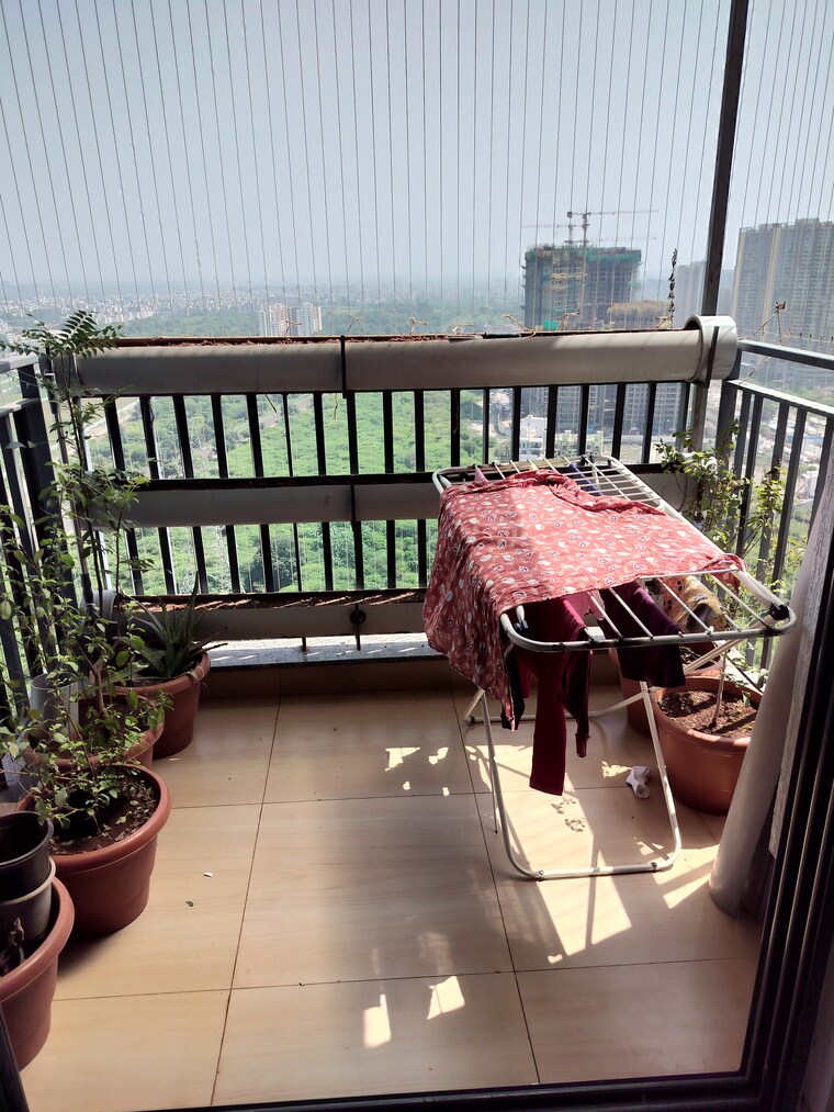 Balcony, amanora-gold-towers 2 Bedroom 646 Sq.Ft. Apartment In Hadapsar Pune 9308018