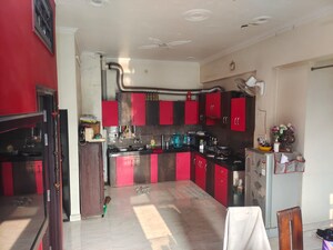 Kitchen in 1.5 BHK Independent House at Gomti Nagar – for Rent
