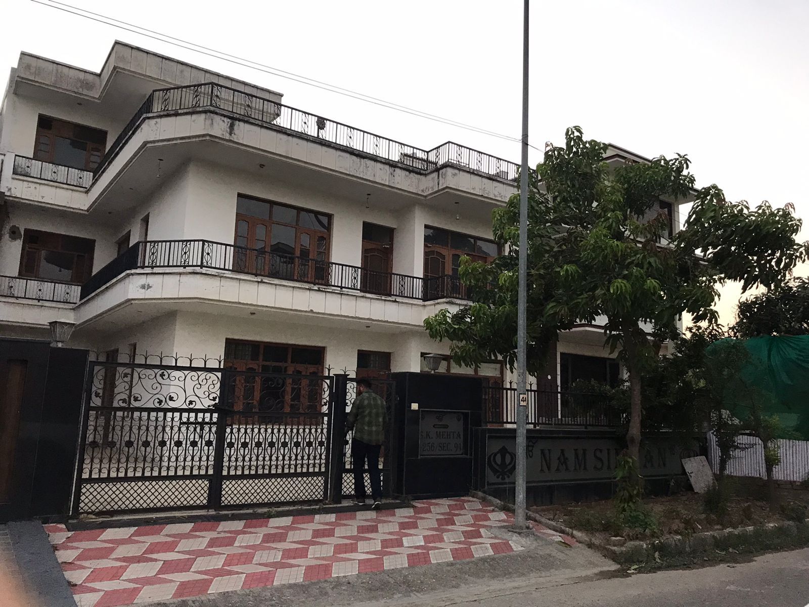 6+ BHK + Pooja Room Independent House For Sale in Jlpl Sector 91 Mohali