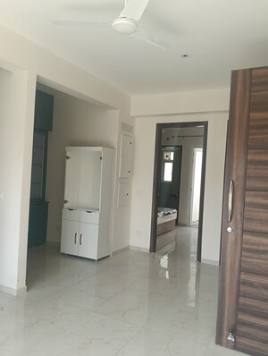 2.5 BHK Apartment For Rent in Smart World Gems, Sector 89