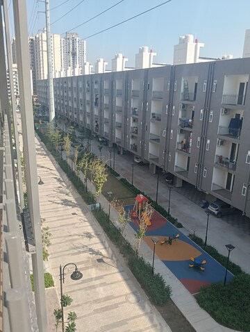 Balcony in 2.5 BHK Apartment at Smart World Gems, Sector 89 – for Rent