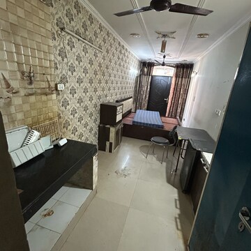 Team Area in Studio Builder Floor at South Extension ii – for Rent