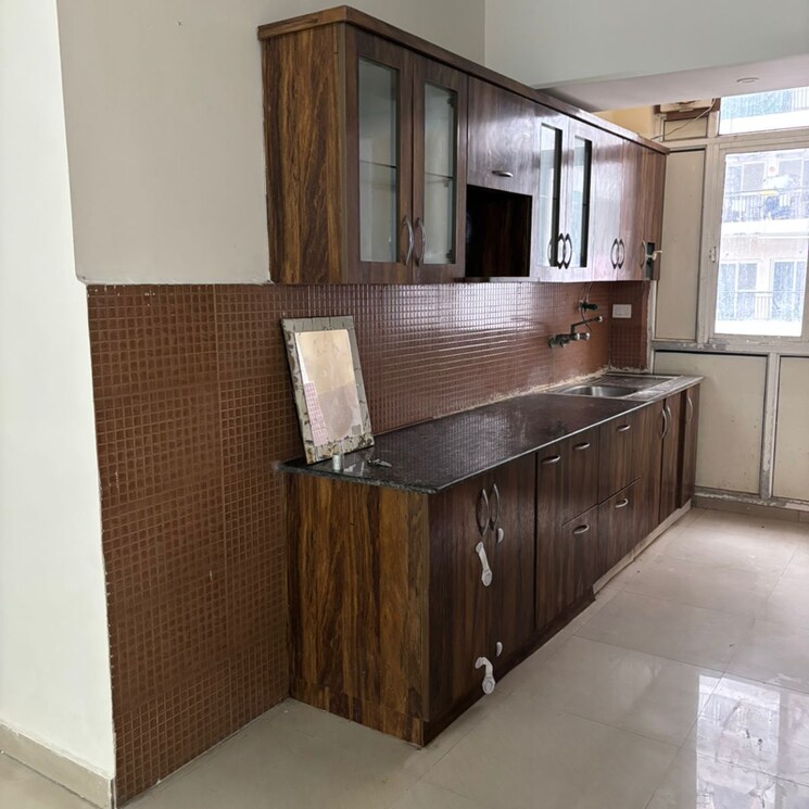 Kitchen, amrapali-heartbeat-city 2 Bedroom 1195 Sq.Ft. Apartment In Sector 107 Noida 9308085