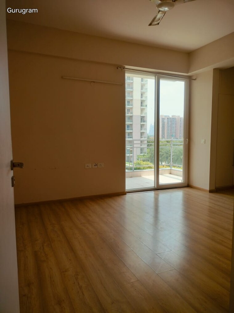 Room, dlf-the-ultima 3 Bedroom 2100 Sq.Ft. Apartment In Sector 81 Gurgaon 9308086