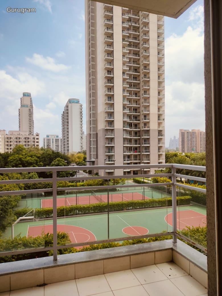 3 BHK + Servant Room Apartment For Rent in DLF The Ultima
