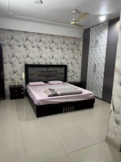 4 BHK + Servant Room Apartment For Sale in Tarun CGHS