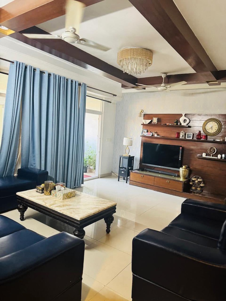 Living Room, tarun-cghs 4 Bedroom 2475 Sq.Ft. Apartment In Sector 47 Gurgaon 9308094