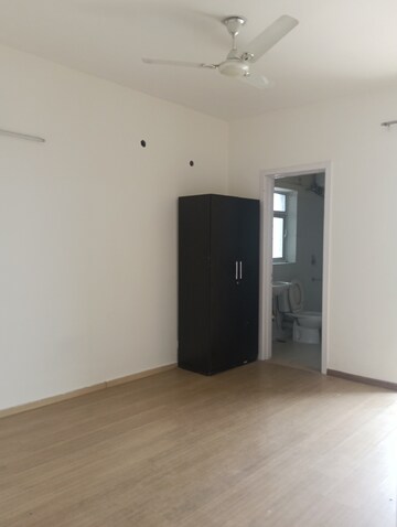 Room in 3.5 BHK Apartment at DLF New Town Heights III, Sector 91 – for Rent