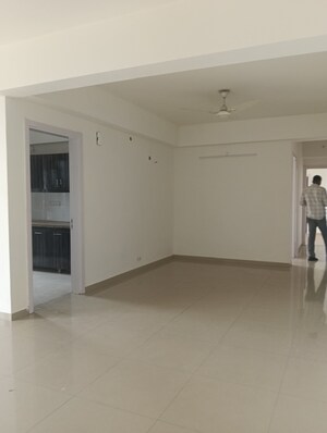 Room in 3.5 BHK Apartment at DLF New Town Heights III, Sector 91 – for Rent