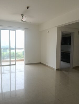 Room in 3.5 BHK Apartment at DLF New Town Heights III, Sector 91 – for Rent