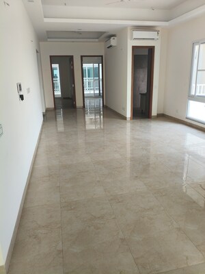 Room in 4 BHK Apartment at Uchdpl Veridia Oakwood Enclave, Wave City – for Rent