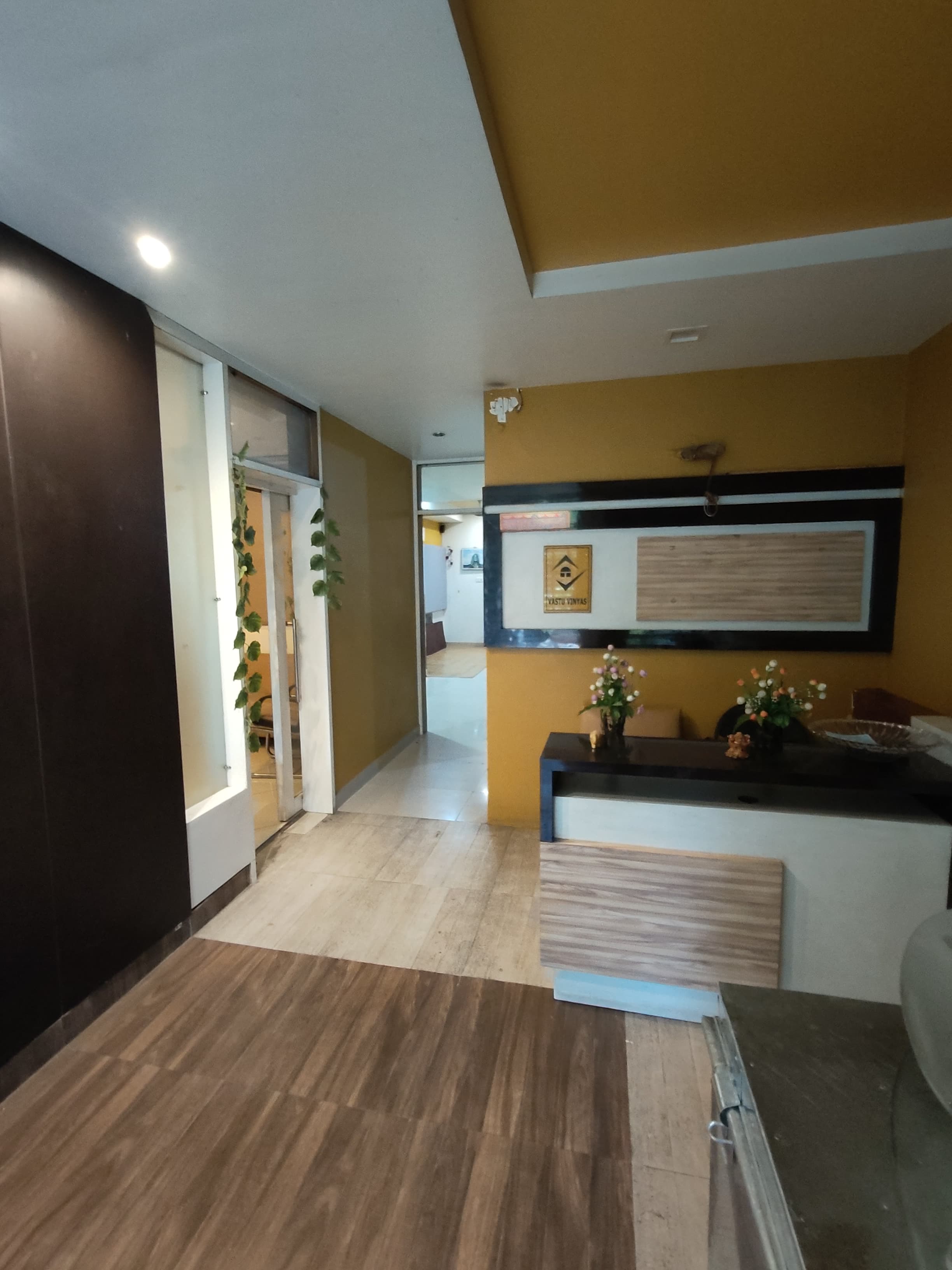 Office Space For Rent in Gomti Nagar