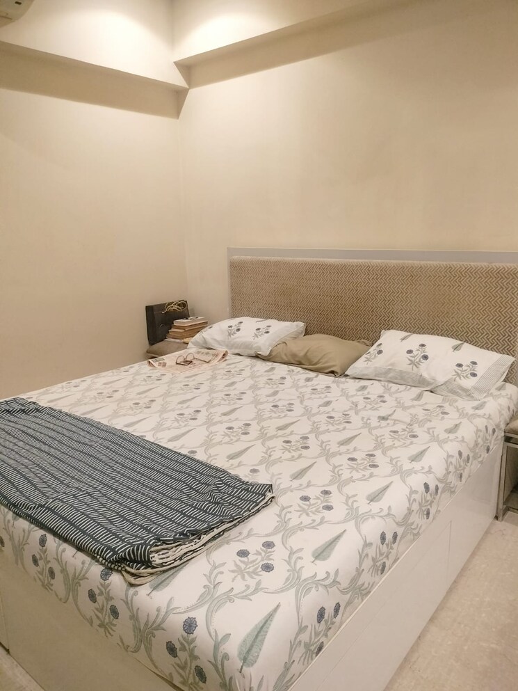 Bedroom, santacruz west 3 Bedroom 670 Sq.Ft. Apartment In Santacruz West Mumbai 9308113