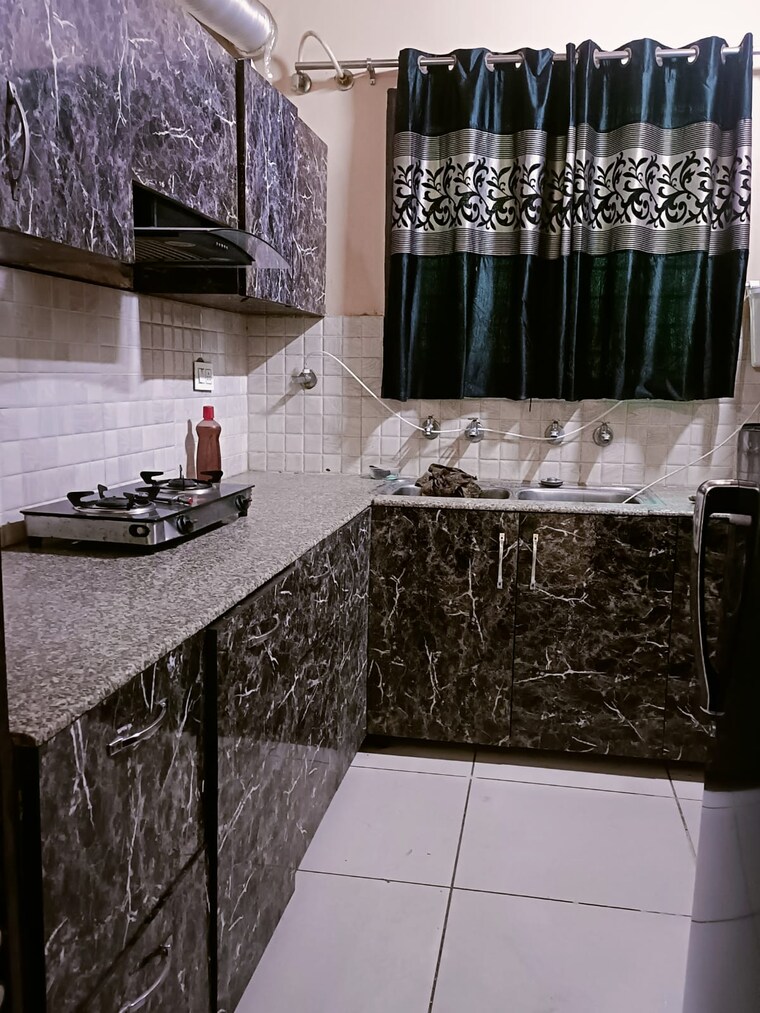 Kitchen, kharar road 3 Bedroom 75 Sq.Yd. Independent House In Kharar Road Mohali 9308125