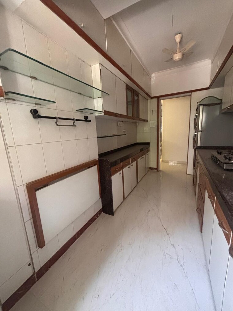 Kitchen, pr-hira 3 Bedroom 1080 Sq.Ft. Apartment In Khar West Mumbai 9308123