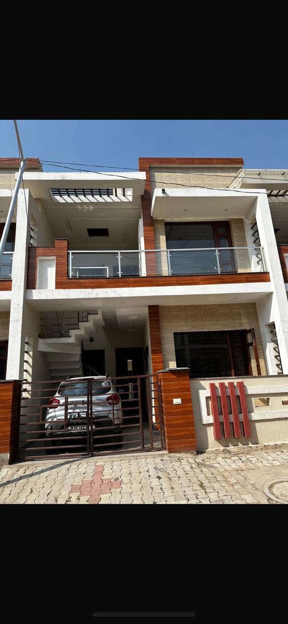 3 BHK + Pooja Room Independent House For Sale in Sector 124