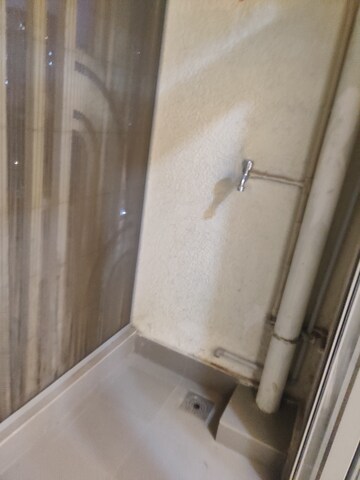 Furnished Amenities in 3 BHK Apartment at Lodha Bel Air, Jogeshwari West – for Rent