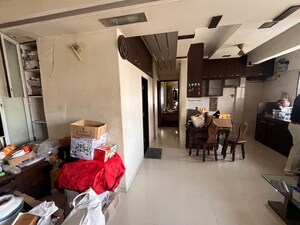 Parking in 2 BHK Apartment at Swagat CHS Ghatkopar, Ghatkopar West – for Rent