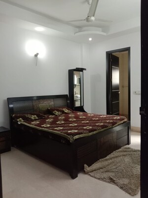 Bedroom in 3 BHK Builder Floor at East Of Kailash – for Rent