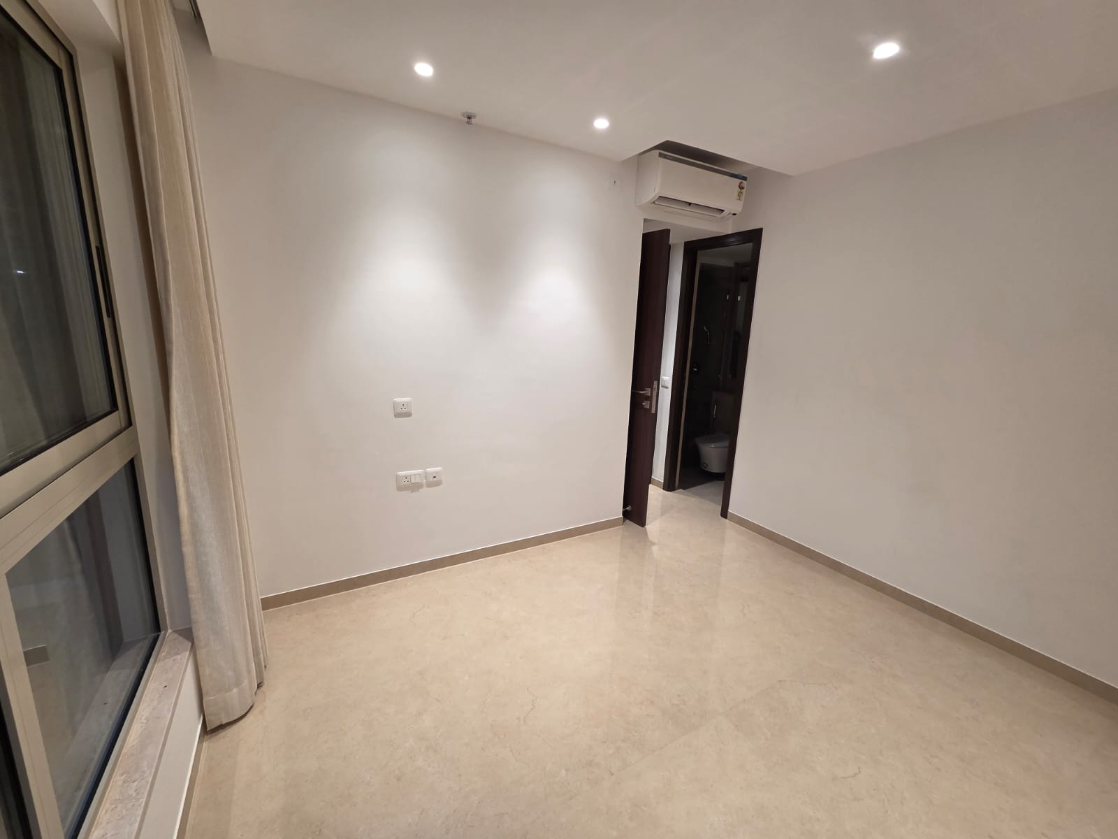 1 BHK Apartment For Rent in Hiranandani Highland