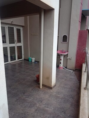 2 BHK Apartment For Rent in Prestige Complex, Chinchwad