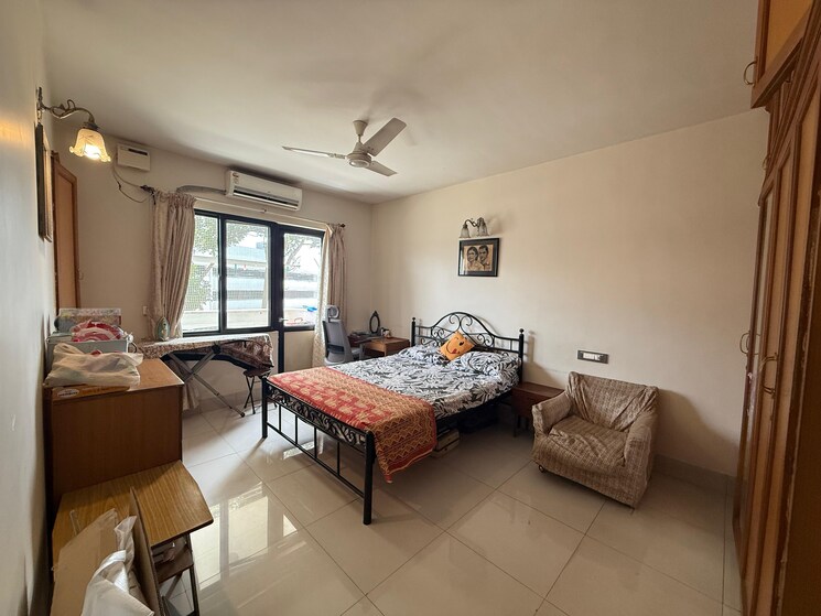 Living Room, bearys-haudin-heights 3 Bedroom 2000 Sq.Ft. Apartment In Halasuru Bangalore 9308199