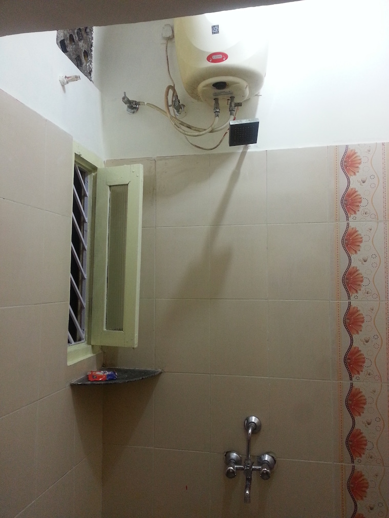 Bathroom, ganga nagar 1 Bedroom 680 Sq.Ft. Independent House In Ganga Nagar Bangalore 9308207