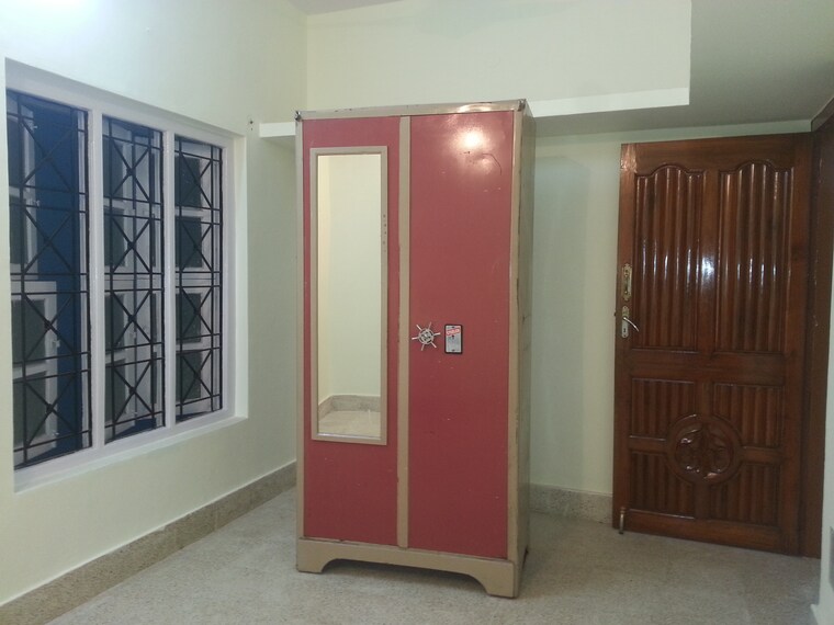 Room, rt nagar 2 Bedroom 800 Sq.Ft. Independent House In Rt Nagar Bangalore 9308219