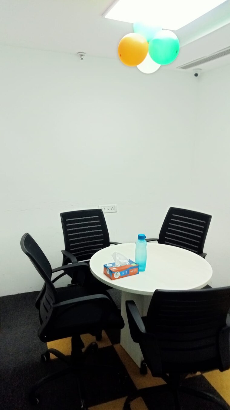 Team Area, kirti nagar Commercial Office Space 3000 Sq.Ft. In Kirti Nagar Delhi 9308240