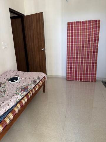 Bedroom in 2 BHK Apartment at Lodha Amara, Kolshet Road – for Sale