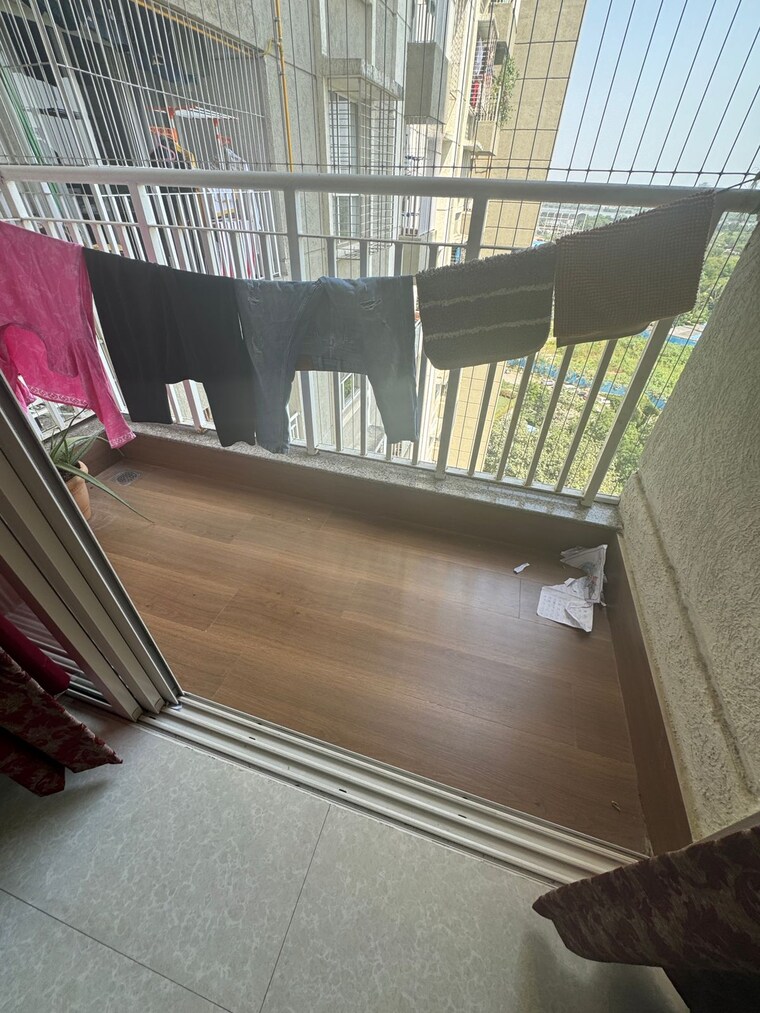 Exterior View, lodha-amara 2 Bedroom 735 Sq.Ft. Apartment In Kolshet Road Thane 9308245