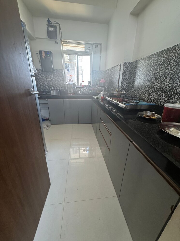 Kitchen, lodha-amara 2 Bedroom 735 Sq.Ft. Apartment In Kolshet Road Thane 9308245
