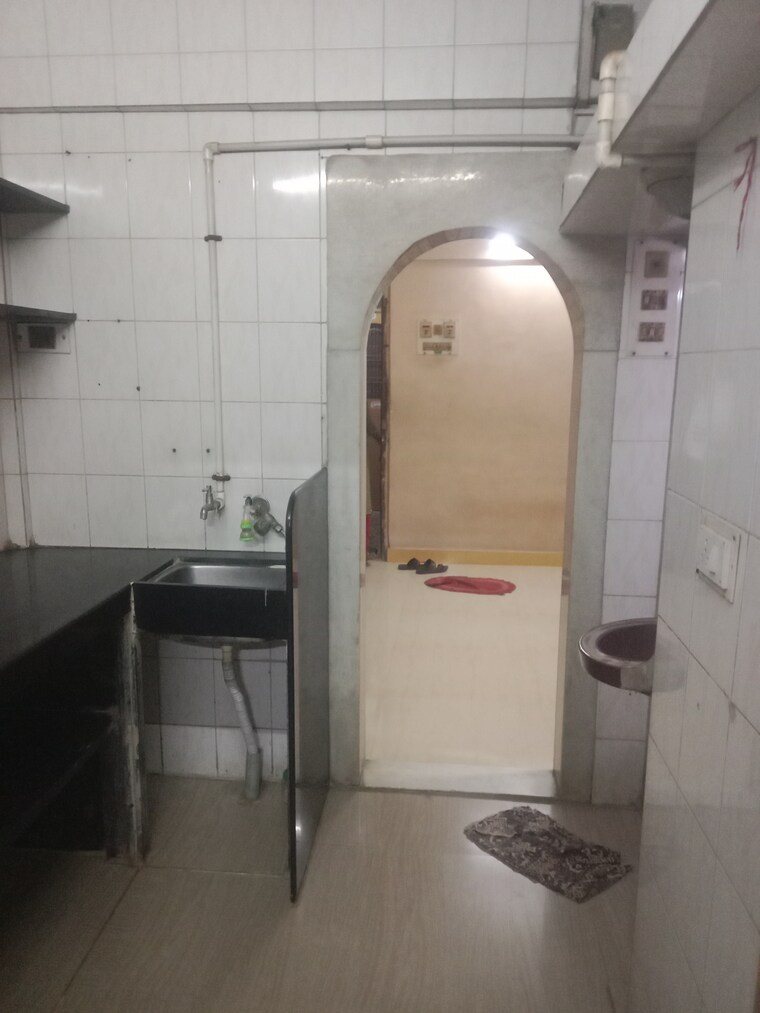 Bathroom, satya-vijay-chs 1 Bedroom 400 Sq.Ft. Apartment In Bhandup West Mumbai 9308255