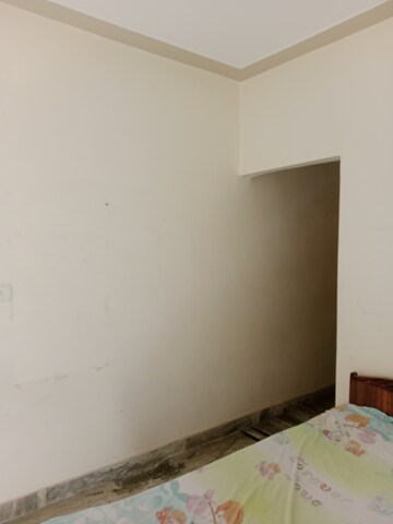 Bedroom in 1 BHK Builder Floor at Sector 25 – for Rent