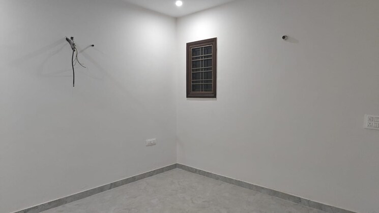 Room, sector 7 3 Bedroom 1450 Sq.Ft. Builder Floor In Sector 7 Gurgaon 9308305