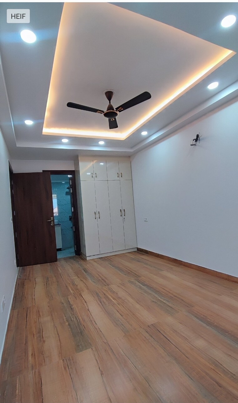 Room, chattarpur 4 Bedroom 2000 Sq.Ft. Builder Floor In Chattarpur Delhi 9308323