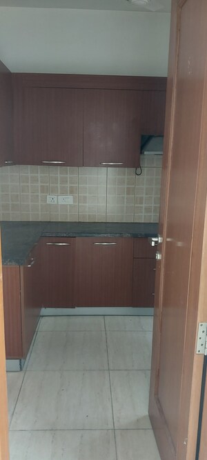 Bathroom in 2 BHK Apartment at Jaypee Green Crescent Court, Jaypee Greens – for Sale