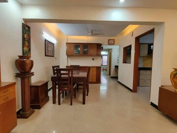 Living Room in  Pg at Santacruz East – for Rent
