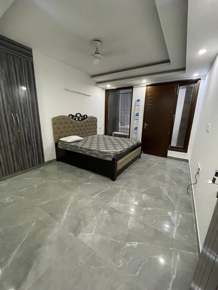 Room, saket 2 Bedroom 900 Sq.Ft. Builder Floor In Saket Delhi 9308364