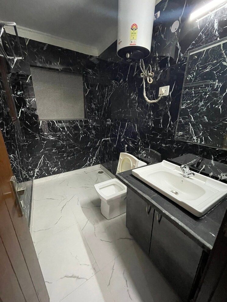 Master Bedroom, saket 2 Bedroom 900 Sq.Ft. Builder Floor In Saket Delhi 9308364