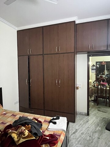 Bedroom in 2 BHK Builder Floor at Sector 40 – for Rent