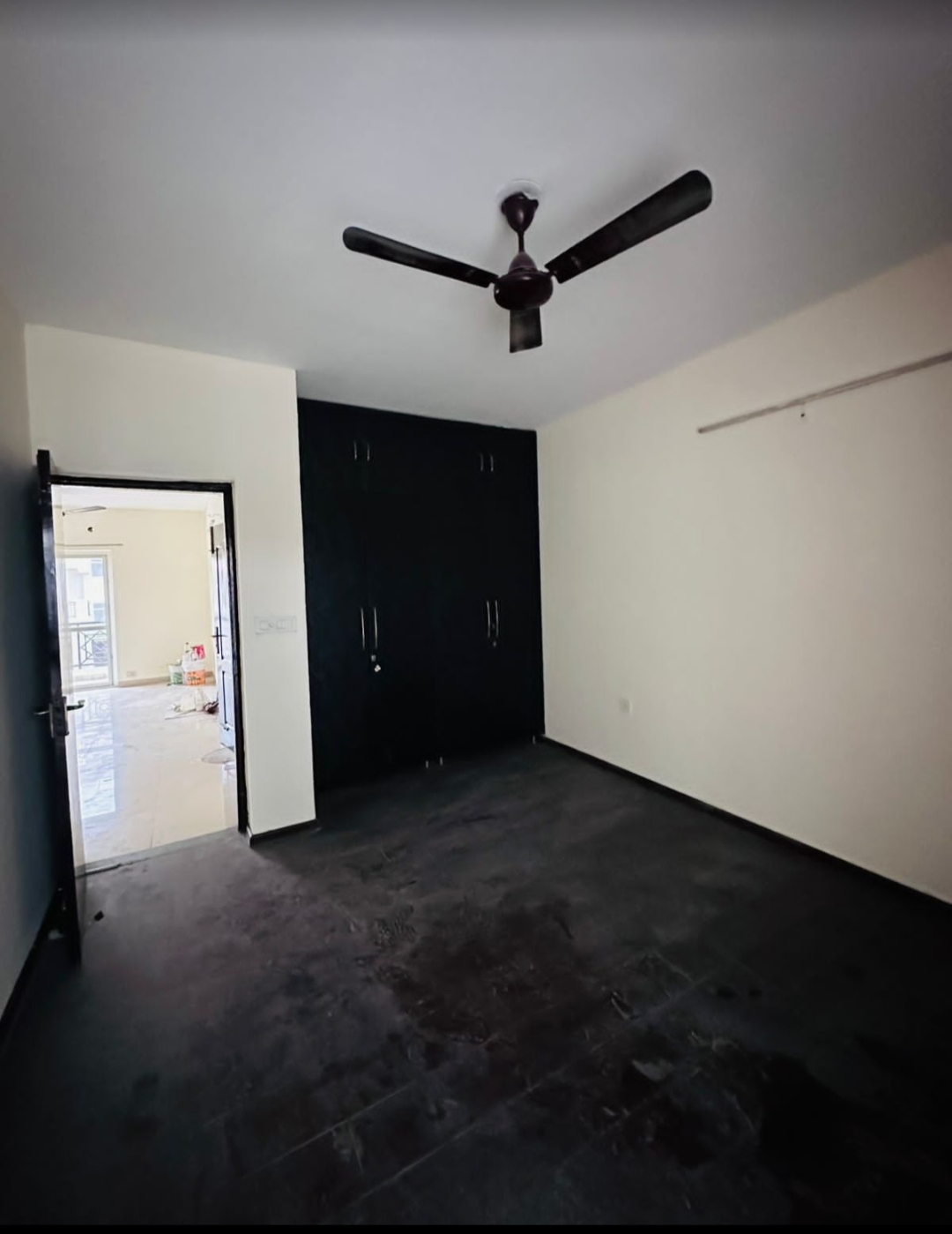 3 BHK + Pooja Room 2500 Sq.Yd. Builder Floor in BPTP Park Elite Floors