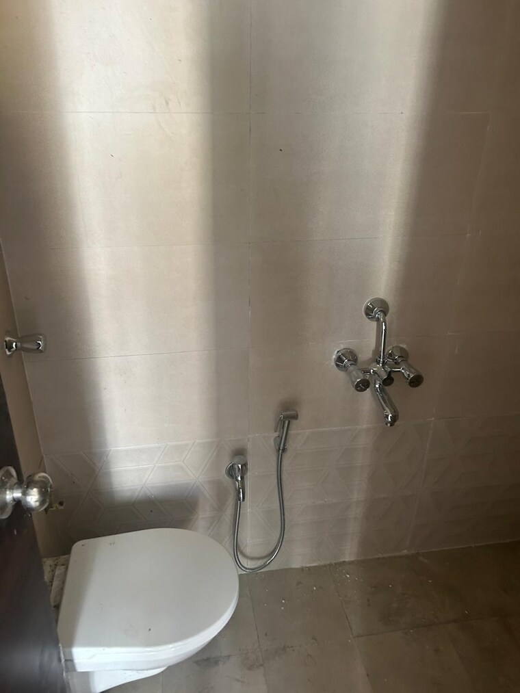 Attached Bathroom, dgs-sheetal-tapovan 1 Bedroom 419 Sq.Ft. Apartment In Malad East Mumbai 9308379