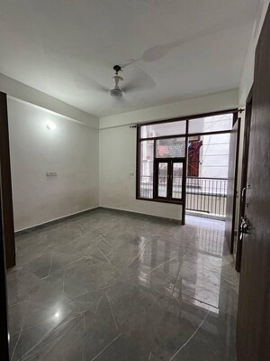 1 BHK Builder Floor For Rent in Saket